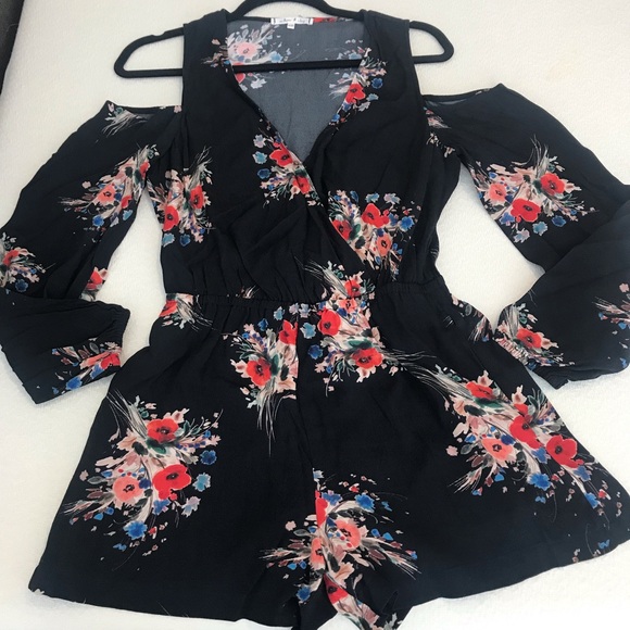 Willow & Clay Other - Willow and Clay black floral romper